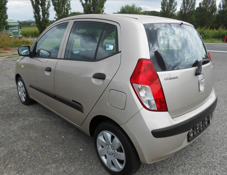 Hyundai i10 4