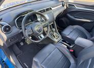 MG ZS 12