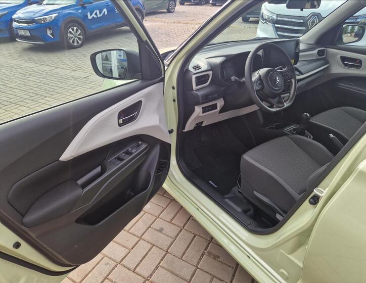Suzuki Swift 8