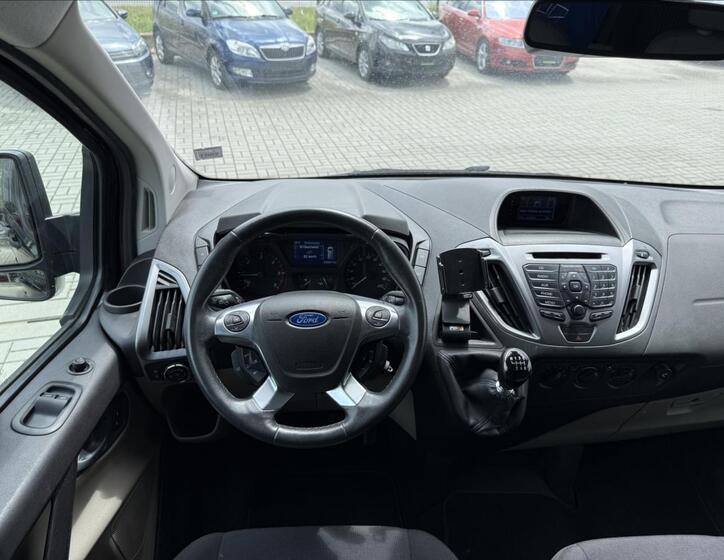 Ford Tourneo 15