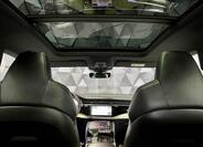 Audi Q8 28