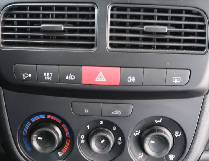 Opel Combo 16