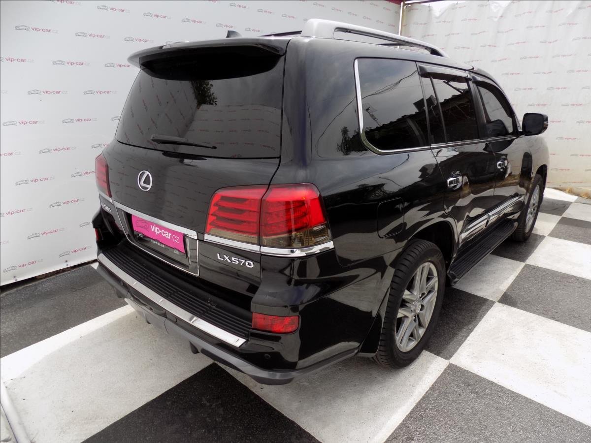 Lexus LX 570