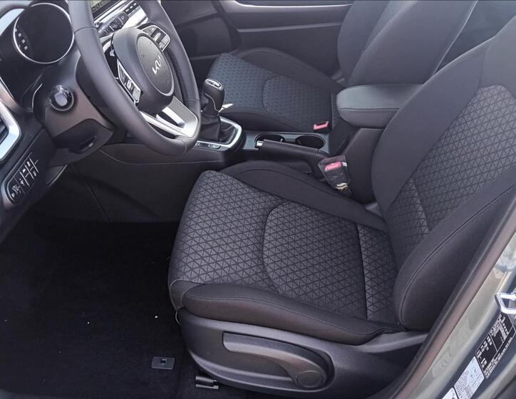 KIA Ceed 9