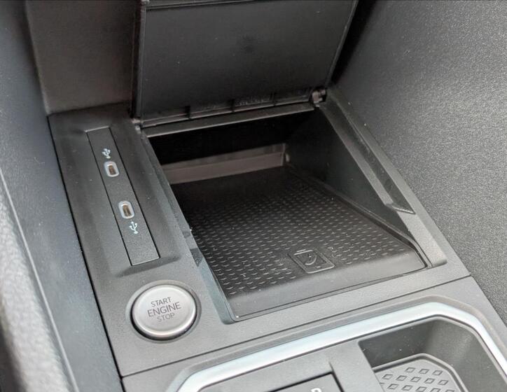 Ford Tourneo Connect 18