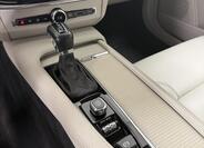 Volvo V90 17