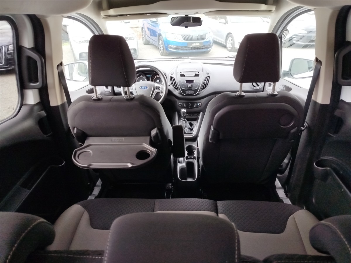 Ford Tourneo Courier