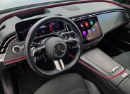 Mercedes-Benz Třídy E 9