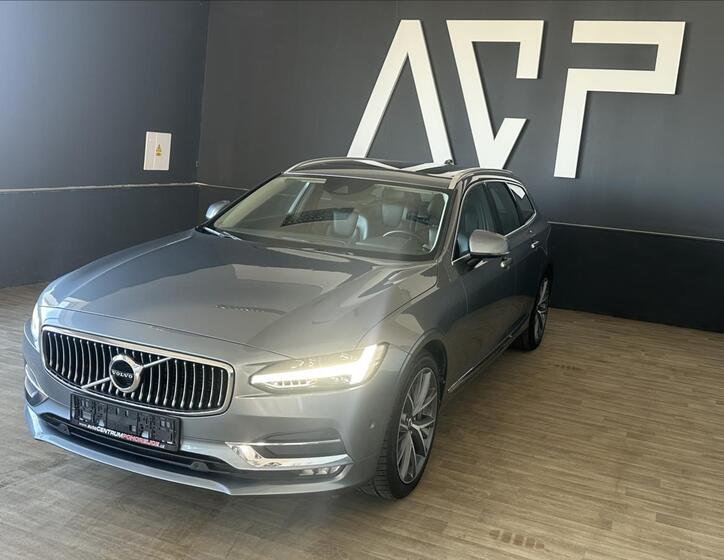 Volvo V90 2