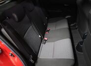 Toyota Yaris 12