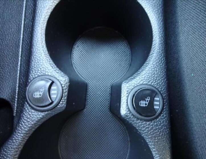 Hyundai i20 35
