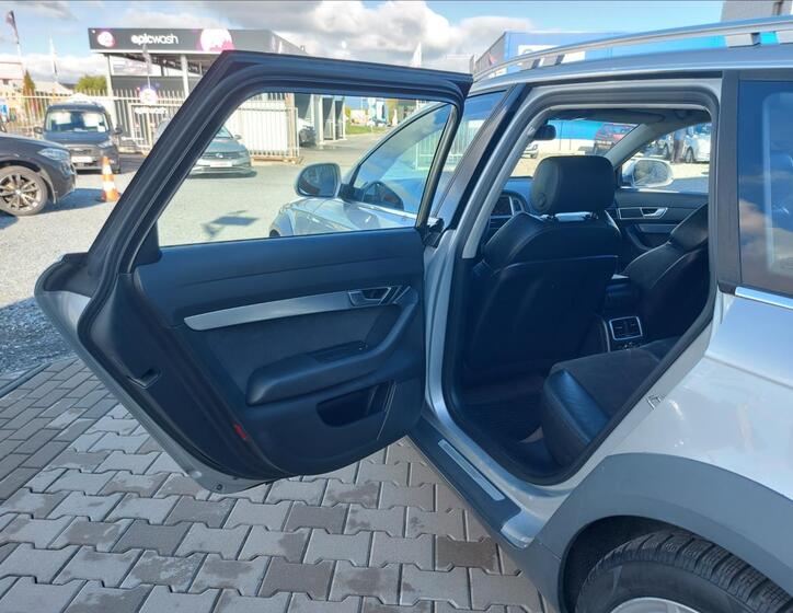 Audi A6 Allroad 13