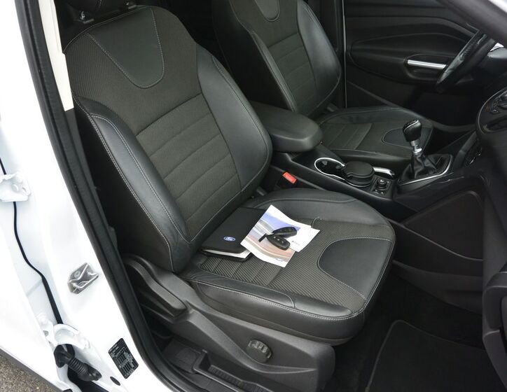 Ford Kuga 34