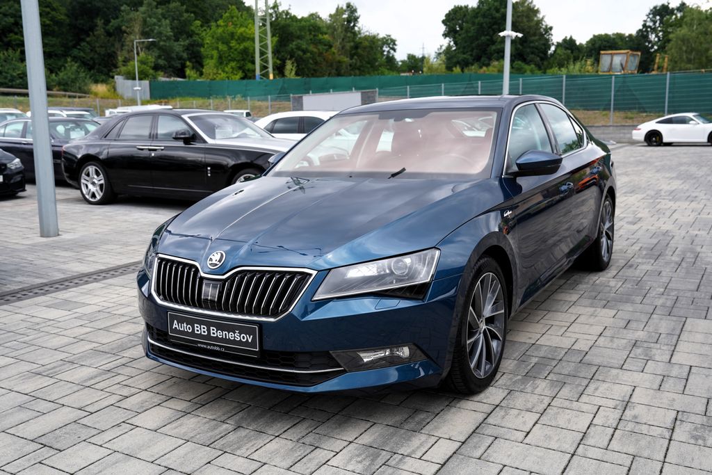 Škoda Superb