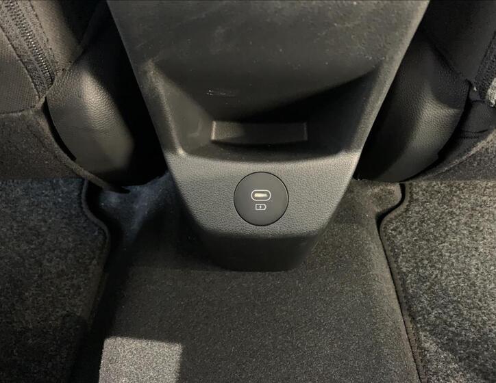 Hyundai i20 15