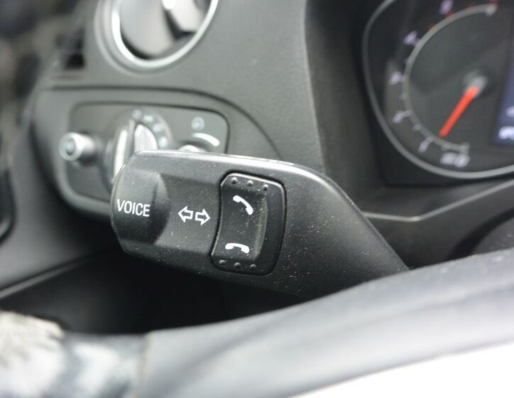 Ford S-MAX 18