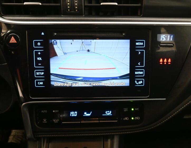 Toyota Auris 20