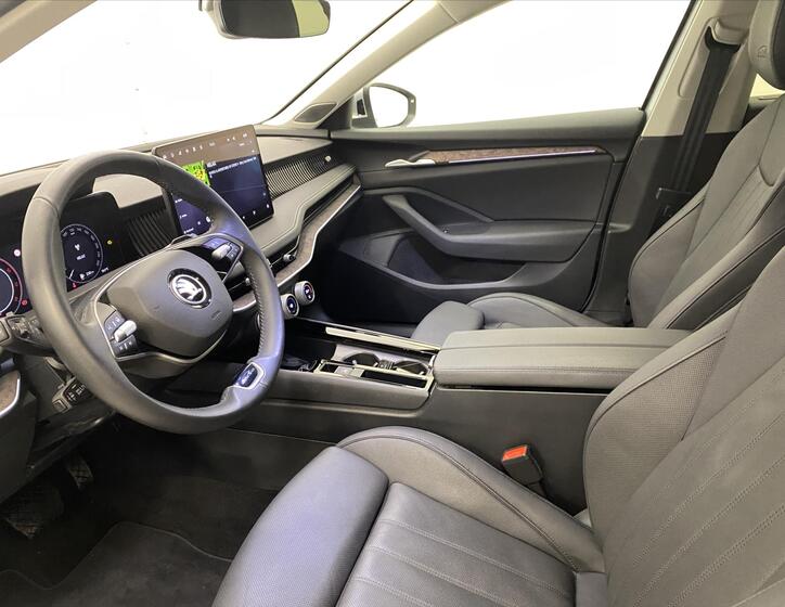 Škoda Superb 5