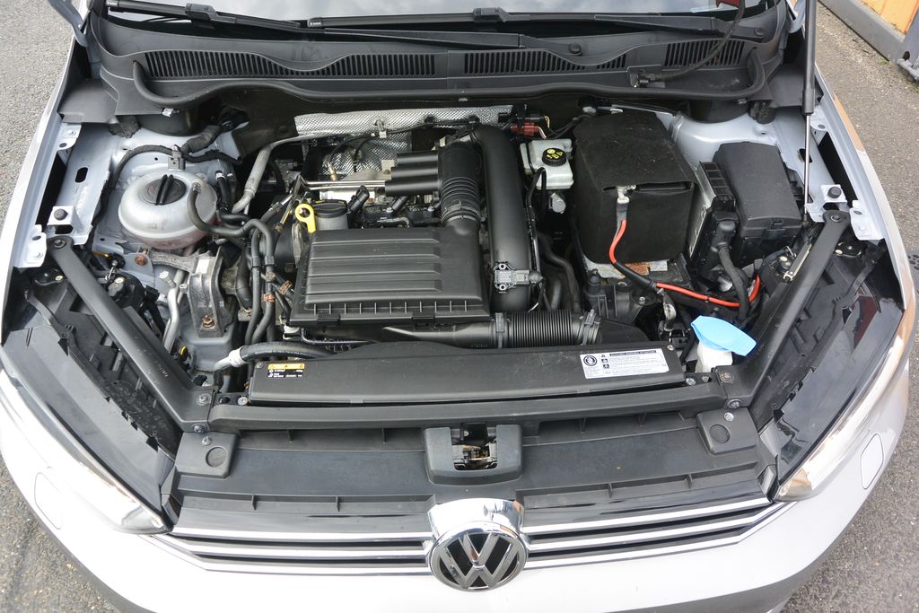 Volkswagen Golf Sportsvan