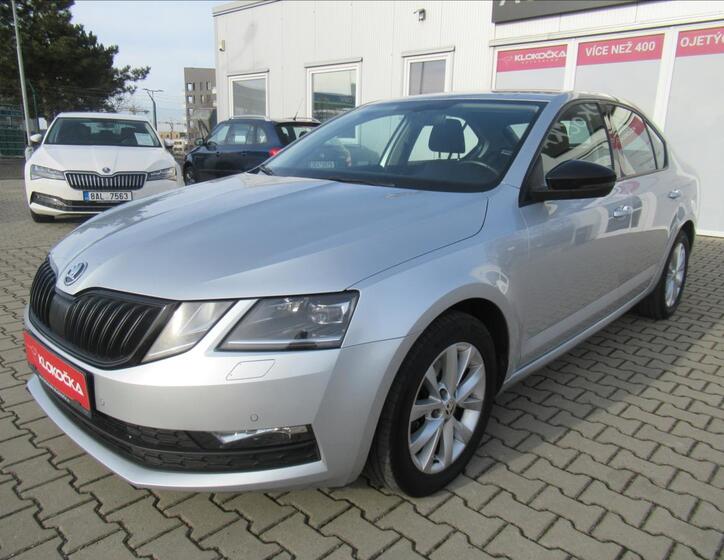 Škoda Octavia 1