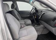 Toyota Hilux 12