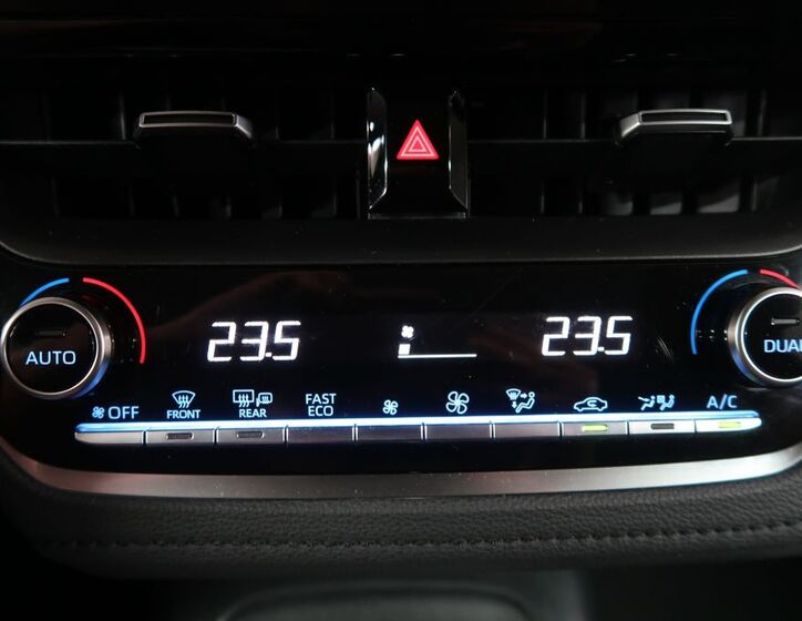 Toyota Corolla 21
