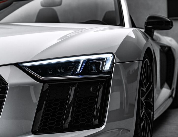 Audi R8 10