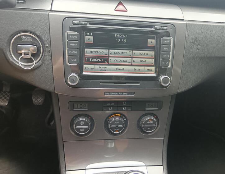 Volkswagen Passat 22