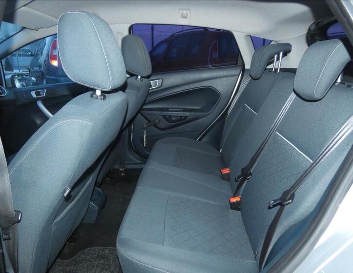 Ford Fiesta 9