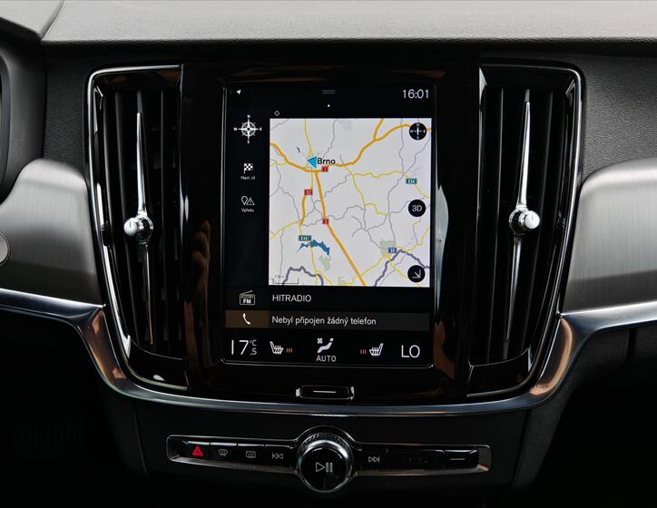 Volvo V90 26