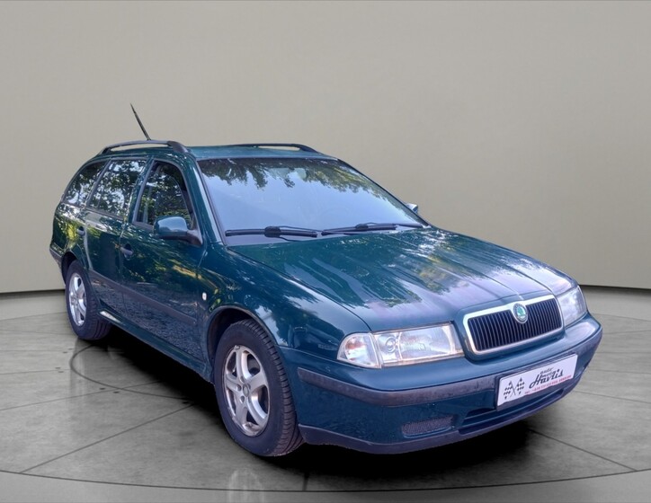 Škoda Octavia 1