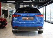 Lexus NX 300h 5