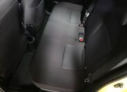 Toyota Yaris 10
