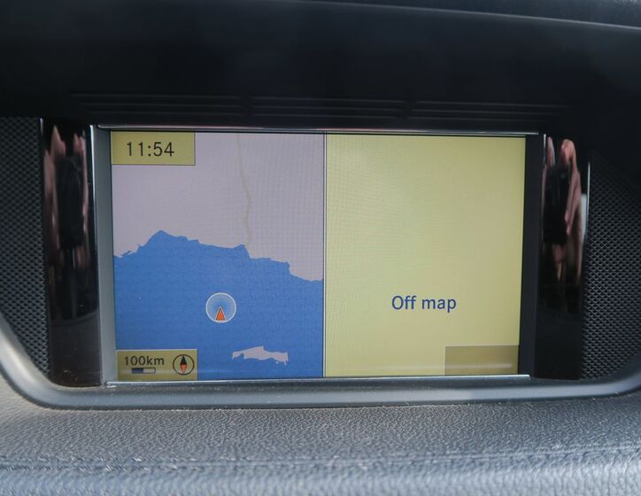 Mercedes-Benz Třídy E 16