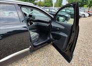 Peugeot 5008 10
