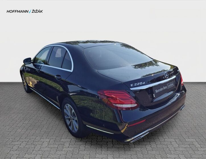 Mercedes-Benz Třídy E 7