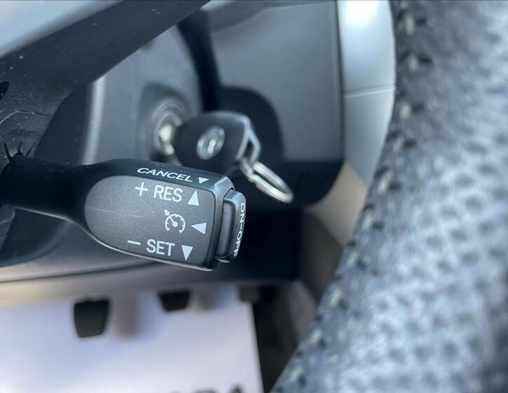Toyota Auris 28