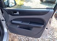 Ford Focus 17