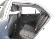 KIA Rio 7