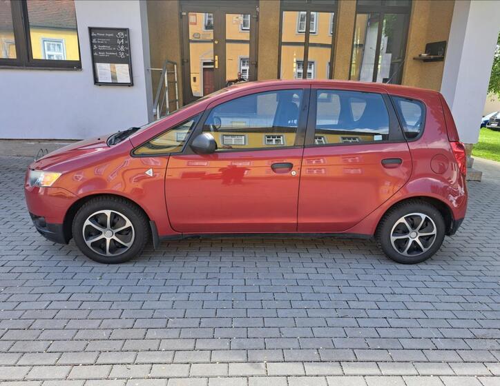 Mitsubishi Colt 5