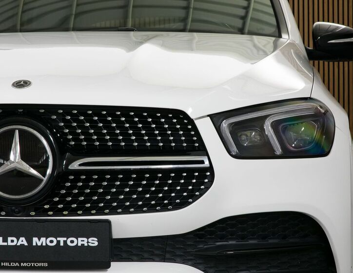 Mercedes-Benz GLE 9