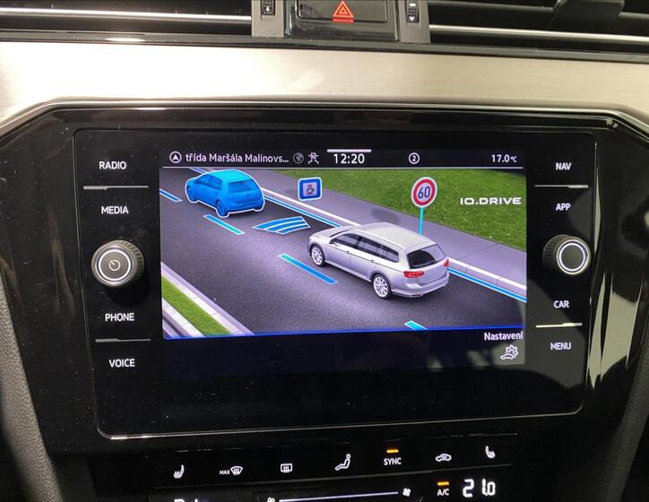 Volkswagen Passat 13