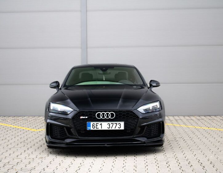 Audi RS5 2