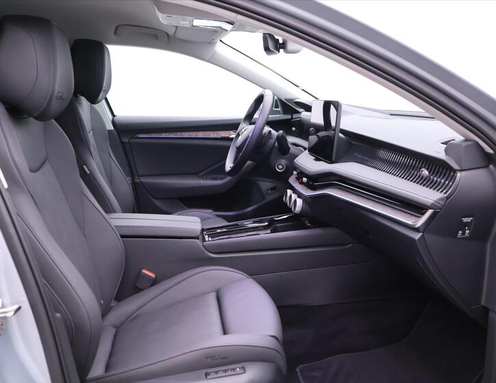 Škoda Superb 15