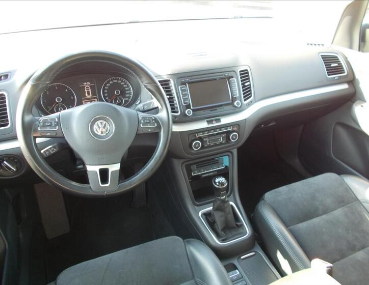 Volkswagen Sharan 14