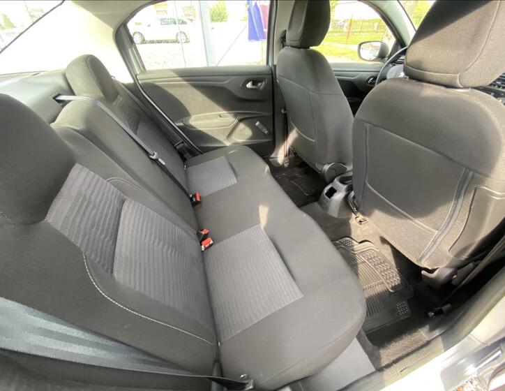 Peugeot 301 35