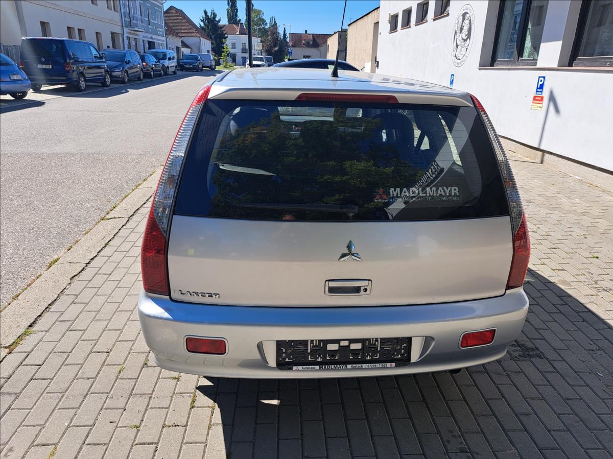 Mitsubishi Lancer