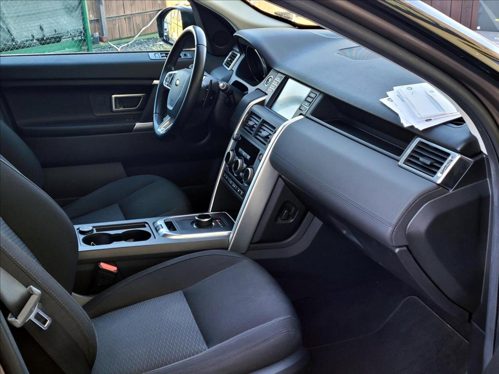 Land Rover Discovery Sport 22