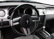 Ford Mustang 13