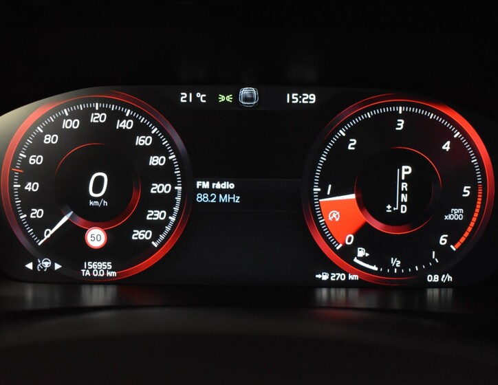 Volvo XC90 28